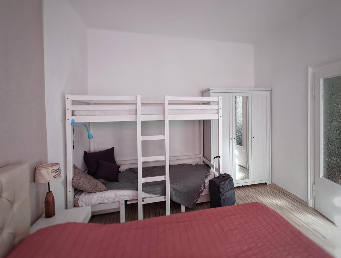 Flat In Neo Country Style Aus Gruenderzeit Bis 6 Person Lägenhet Leipzig Exteriör bild