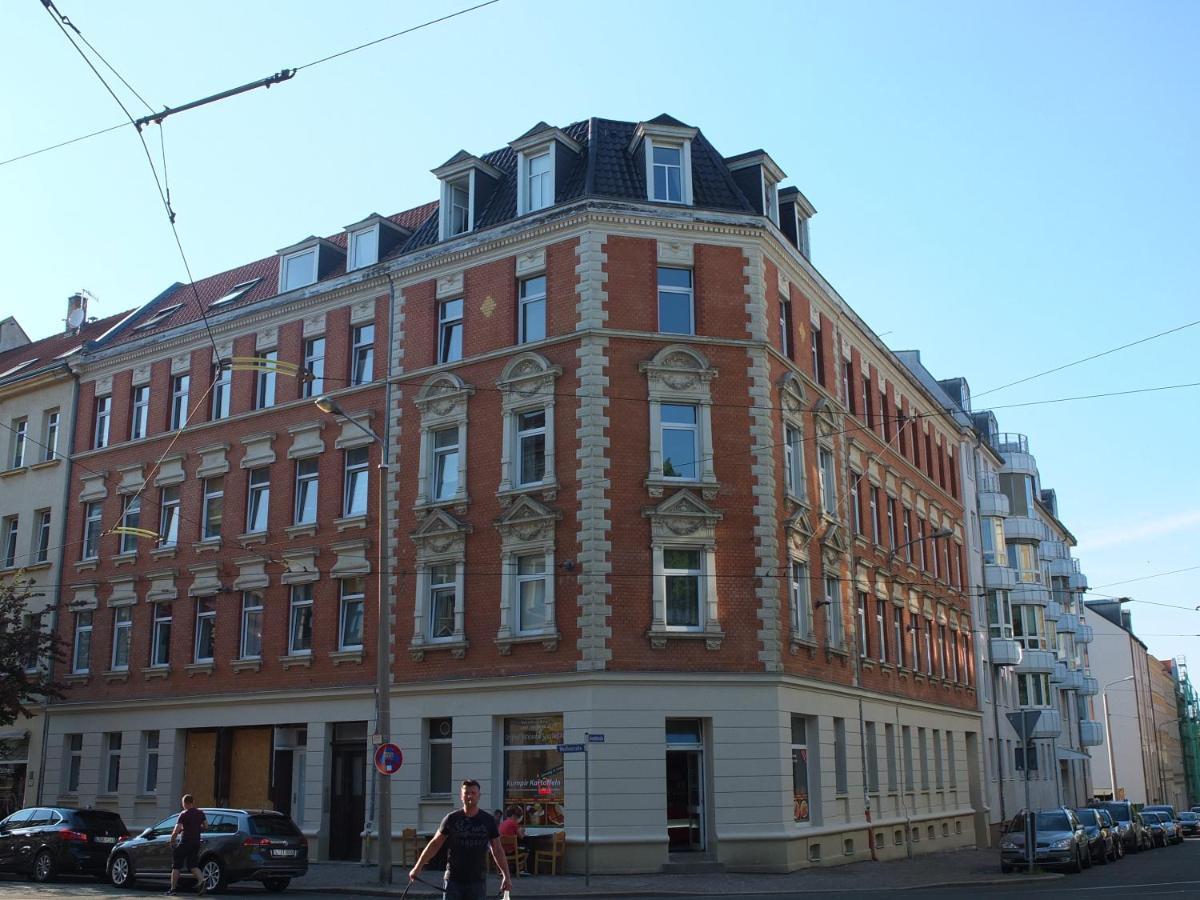 Flat In Neo Country Style Aus Gruenderzeit Bis 6 Person Lägenhet Leipzig Exteriör bild